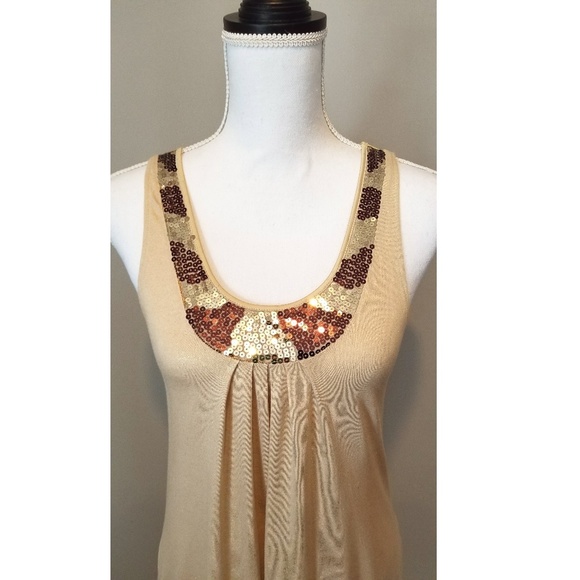 Express Gold Sequin, Flowy Dress w/Pockets - Picture 2 of 8